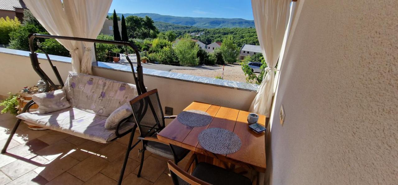 Apartmani Dutkovic Vrboska Zewnętrze zdjęcie