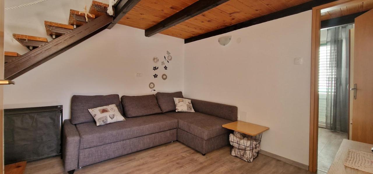 Apartmani Dutkovic Vrboska Zewnętrze zdjęcie