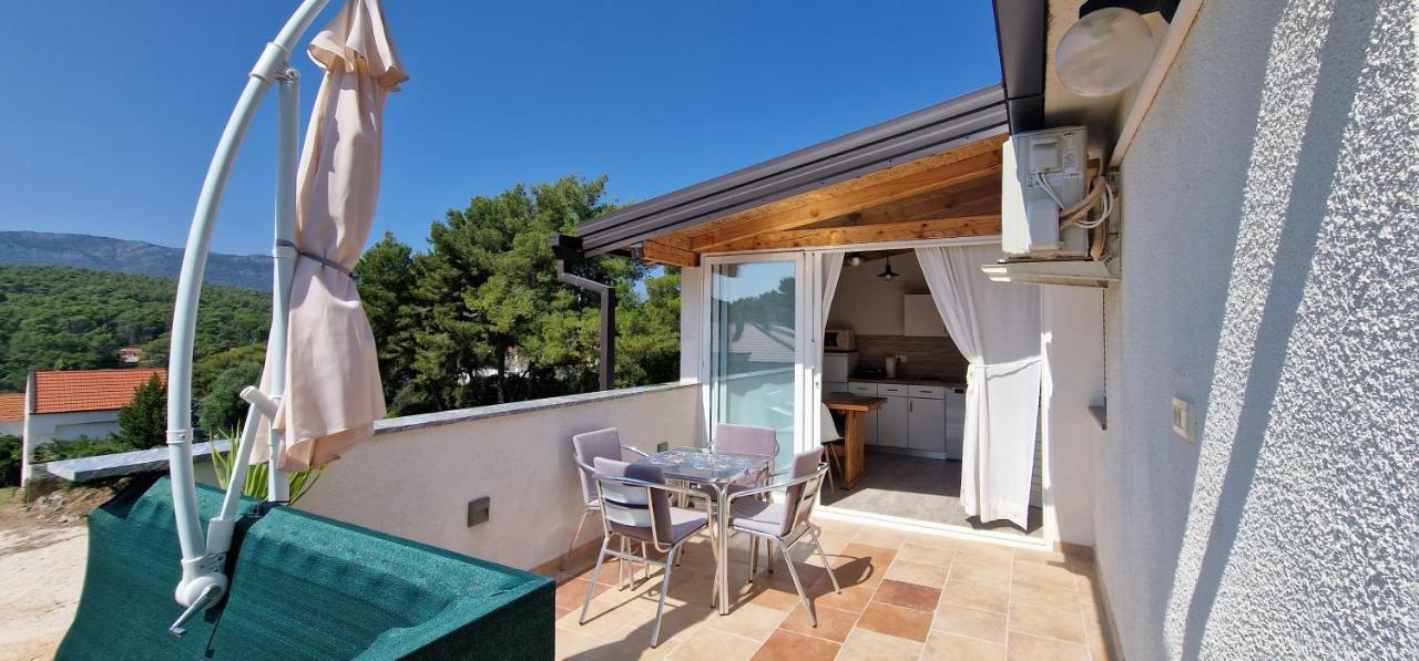 Apartmani Dutkovic Vrboska Zewnętrze zdjęcie