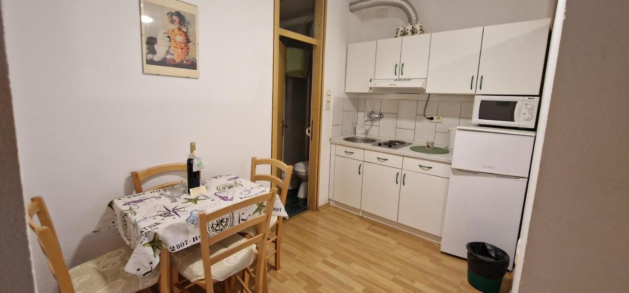Apartmani Dutkovic Vrboska Zewnętrze zdjęcie